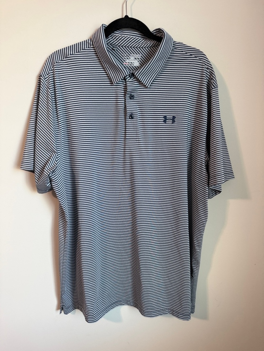 Under Armour Men's Navy & Grey Horizontal Stripe Polo Shirt
